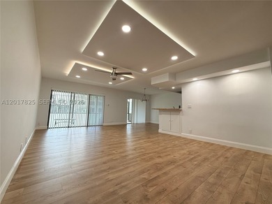 Recently vacated by owners and tenant, and have been deep - photo 3