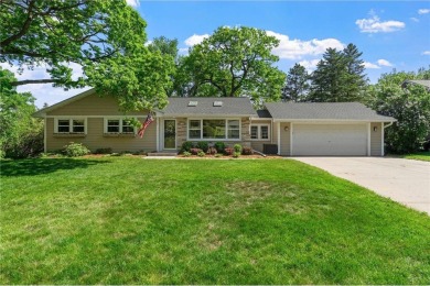 Lake Home Sale Pending in Arden Hills, Minnesota