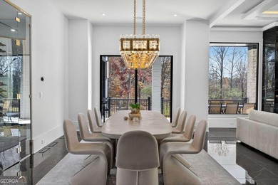 A rare opportunity to own a 15,600 sq ft ultra-luxury - photo 4