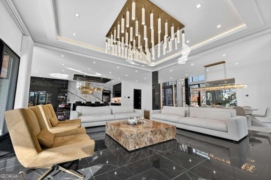 A rare opportunity to own a 15,600 sq ft ultra-luxury - photo 8