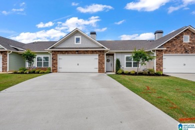 Lake Townhome/Townhouse For Sale in Pell City, Alabama