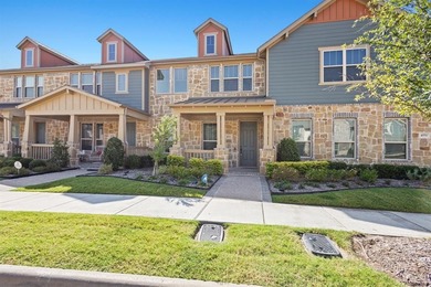 Lake Viridian Townhome/Townhouse For Sale in Arlington Texas