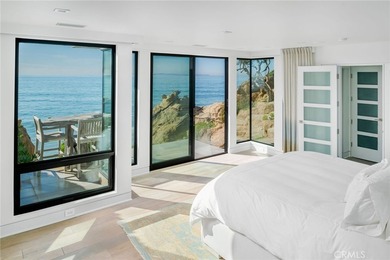 An extraordinary example of contemporary Chris Abel-designed - photo 21