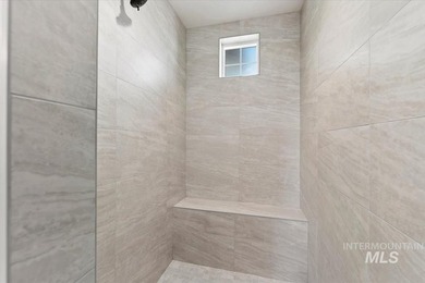 Experience luxury and leisure in The Maple by Tresidio Homes, an - photo 24