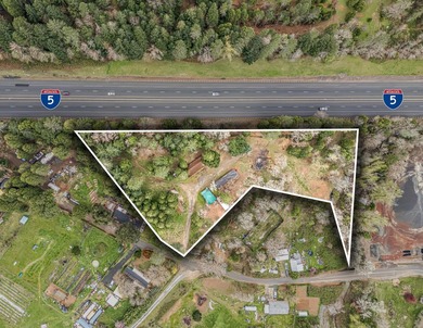 A rare, accessible Southern Oregon commercial/residential - photo 2