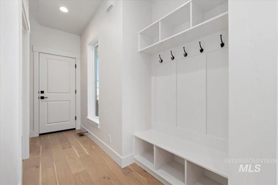Experience luxury and leisure in The Maple by Tresidio Homes, an - photo 36