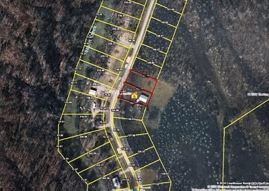 Serene quiet Beason Creek off water lots with 28x40 canopy - photo 4