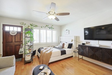 Welcome to this functional and stylish VA-approved studio condo - photo 10