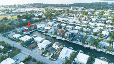 Stunning brand-new waterfront estate offering 6 bedrooms and 8 - photo 3