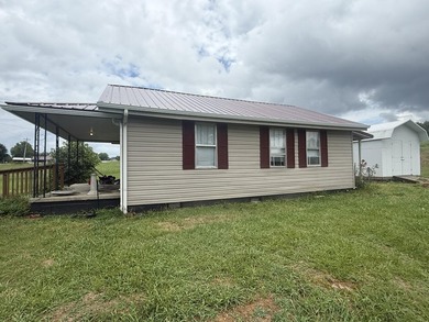 Affordable country living awaits! This charming 2-bedroom - photo 4