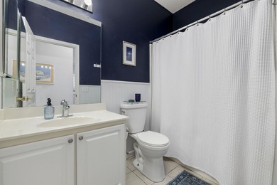 INCREDIBLE VIEWS & COASTAL LIVING AT ITS FINEST! Wake up each