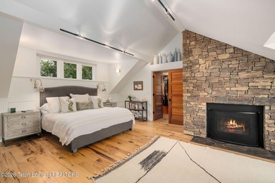 Nestled on 3.11 beautifully landscaped acres in the coveted Polo - photo 17