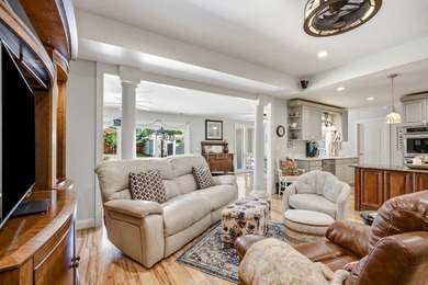Fantastic opportunity to own a 4 bedroom/3 bath home in the - photo 8