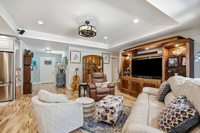 Fantastic opportunity to own a 4 bedroom/3 bath home in the - photo 9