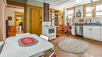 This listing includes both 859 and 861 West Main Street - photo 21