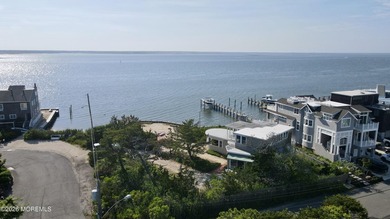 LOCATION! LOCATION! LOCATION! Exceptional bayfront opportunity - photo 3