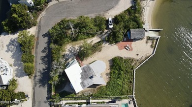 LOCATION! LOCATION! LOCATION! Exceptional bayfront opportunity - photo 6