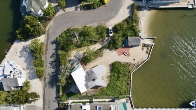 LOCATION! LOCATION! LOCATION! Exceptional bayfront opportunity - photo 7