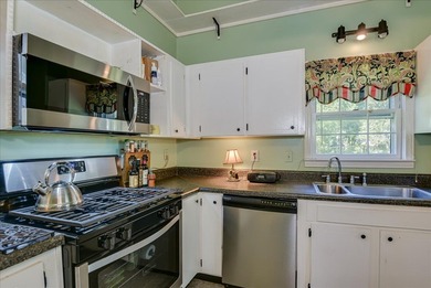 Historical two-story home on Edgefield's premier location