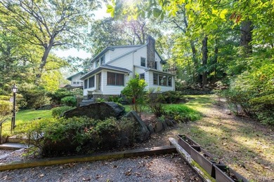 Classic Colonial Charm in a Picturesque warmth of Village Life! - photo 28