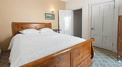 This listing includes both 859 and 861 West Main Street - photo 30