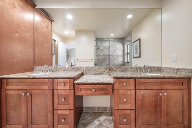 Beautiful, impeccably maintained, move-in ready 3/2/2 in the - photo 31