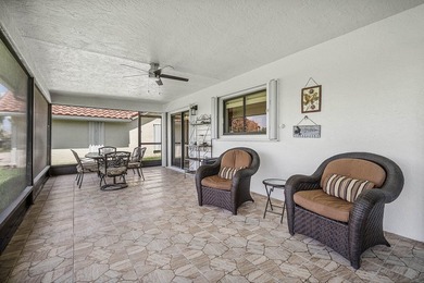 Beautiful, impeccably maintained, move-in ready 3/2/2 in the - photo 33