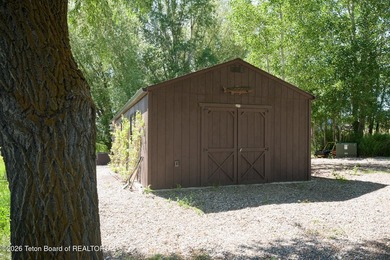 Nestled on 3.11 beautifully landscaped acres in the coveted Polo - photo 34