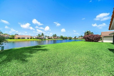 Beautiful, impeccably maintained, move-in ready 3/2/2 in the - photo 44