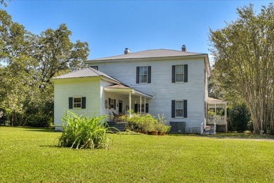 Historical two-story home on Edgefield's premier location
