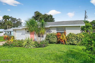 (private lake, pond, creek) Home Sale Pending in Ormond Beach Florida