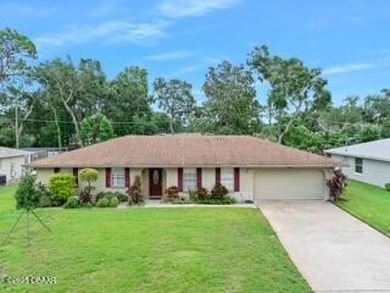 Lake Home For Sale in Ormond Beach, Florida
