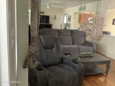 Welcome to Cedar Glen Homes! An active adult community This 2 - photo 5