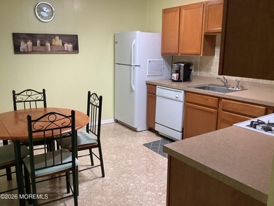 Welcome to Cedar Glen Homes! An active adult community This 2 - photo 7