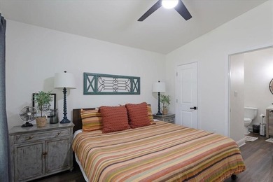 GREAT WEEKEND CABIN LOCATED JUST MINUTES FROM LONGVIEW ON LONE - photo 15