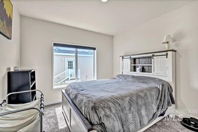 Welcome to effortless living in a desirable Boise area with easy - photo 19