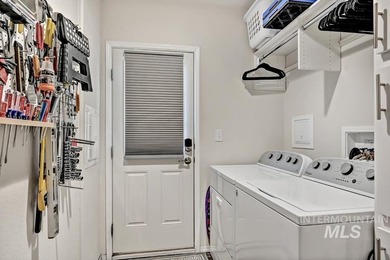 Welcome to effortless living in a desirable Boise area with easy - photo 21
