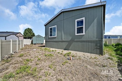 Welcome to effortless living in a desirable Boise area with easy - photo 24