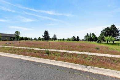 Located on the stunning 18th hole, directly across from the - photo 5