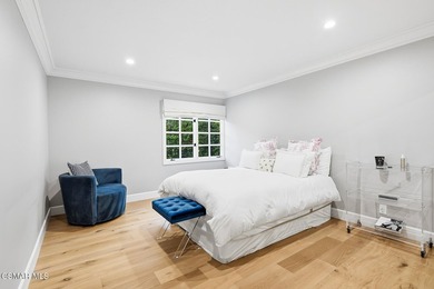 Sensational timeless traditional with a premier ''end of - photo 27