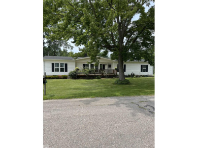 Lake Saint Clair Home For Sale in New Baltimore Michigan
