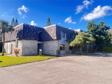 Blue Heron Lake Condo For Sale in Oakland Park Florida