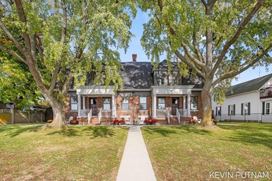 PRICE DECREASED and Seller is Motivated! Welcome to a - photo 2