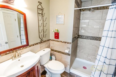 Charming Condo with Golf Course Views - Just Minutes to the - photo 16