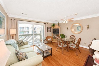 Wow! What a find! This beautifully maintained one bedroom, one - photo 8