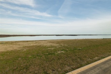 Lake Lot For Sale in Kemp, Texas