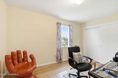 Welcome to Twin Oaks and the highly sought-after Sheila Drive in - photo 29
