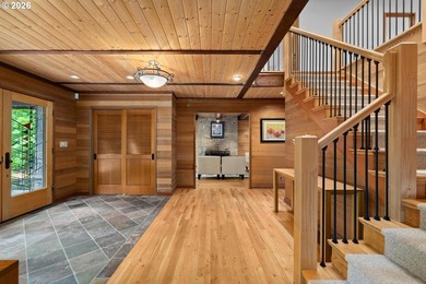 Beautifully sited with striking natural wood accents in quiet - photo 5