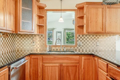 Step inside this beautiful McFarland home that blends comfort - photo 6