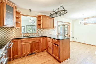 Step inside this beautiful McFarland home that blends comfort - photo 7